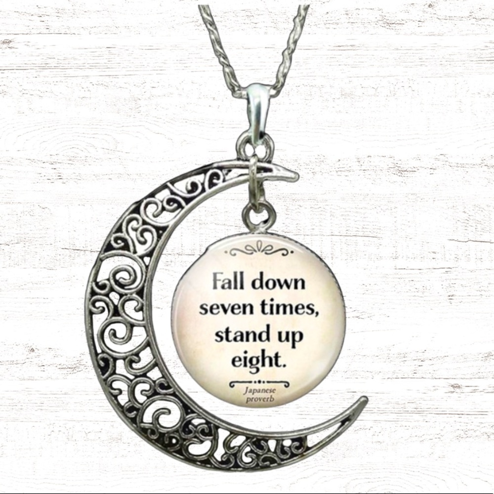 ✨🧘‍♀️✨ ✨🌙Fall Seven Times Stand Up Eight Disc Necklace in 1/4 Moon Design NEW ✨🌙